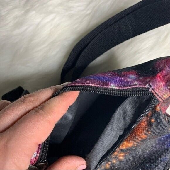 Everest Signature Pattern Fanny Pack Galaxy - Picture 3 of 8